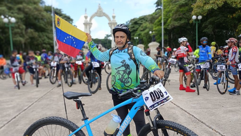 Con más de 200 participantes se realizó primera edición de la “Ruta Ciclística Histórica Batalla de Carabobo”
