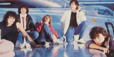 klaxon, un groupe de hard-rock marseillais qui sévit de 1981 à 1986, avec la chanteuse Nina Scott et 2 albums au compteur