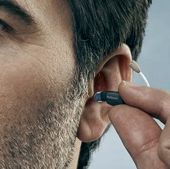 Resound Lex, un nouvel appareil auditif hybride entre intra-auriculaire et Ric