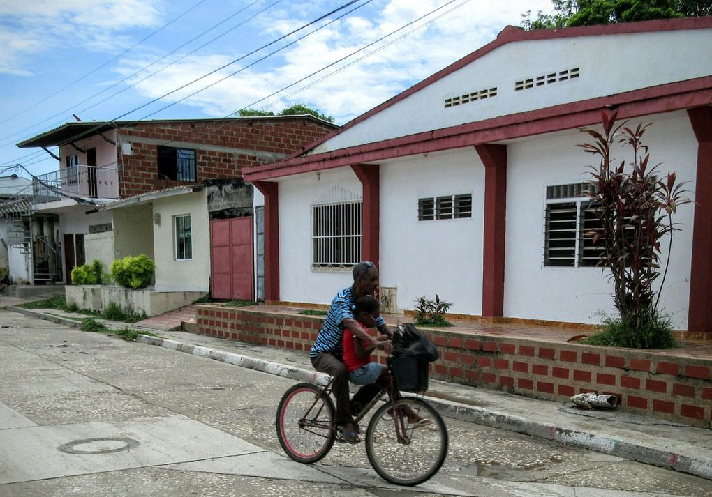 De Caraïbe en Caraïbe (2): Jours bleus dans les îles San Bernardo. 2/6 août 2016.