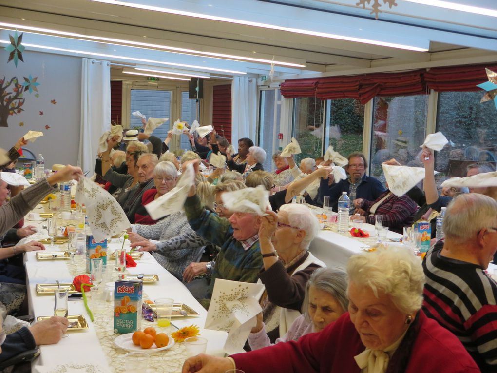 8 décembre : Goûter de Noël avec les familles...