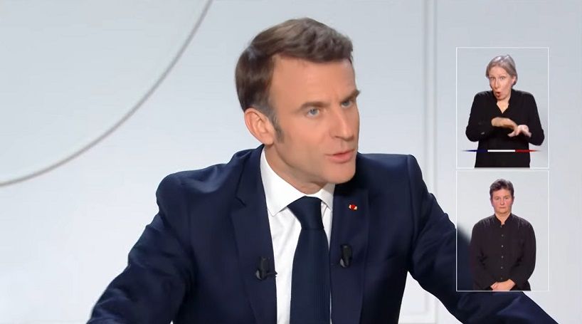 Emmanuel Macron très gaullien télévision pour expliquer gravité situation Ukraine
