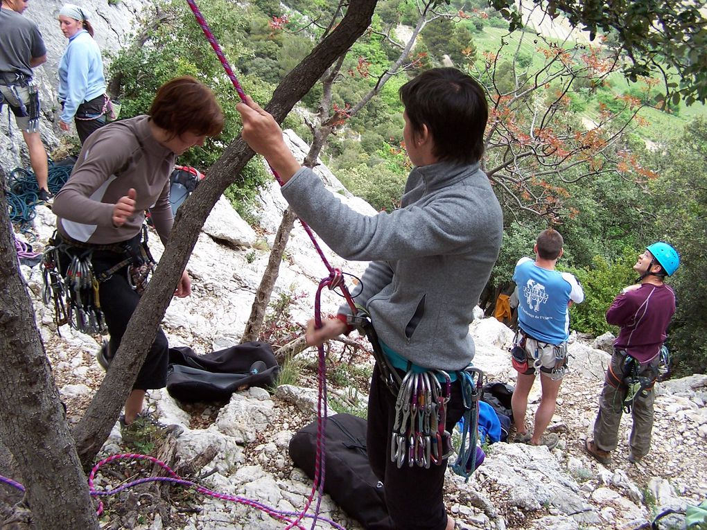 Album - escalade-dentelle-montmiraille-2010