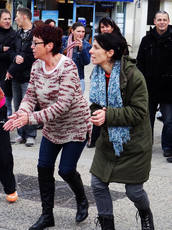 Photos sur le vif de Cathy Barbeau. Prim'A Corps avec BATUCA NIORT!