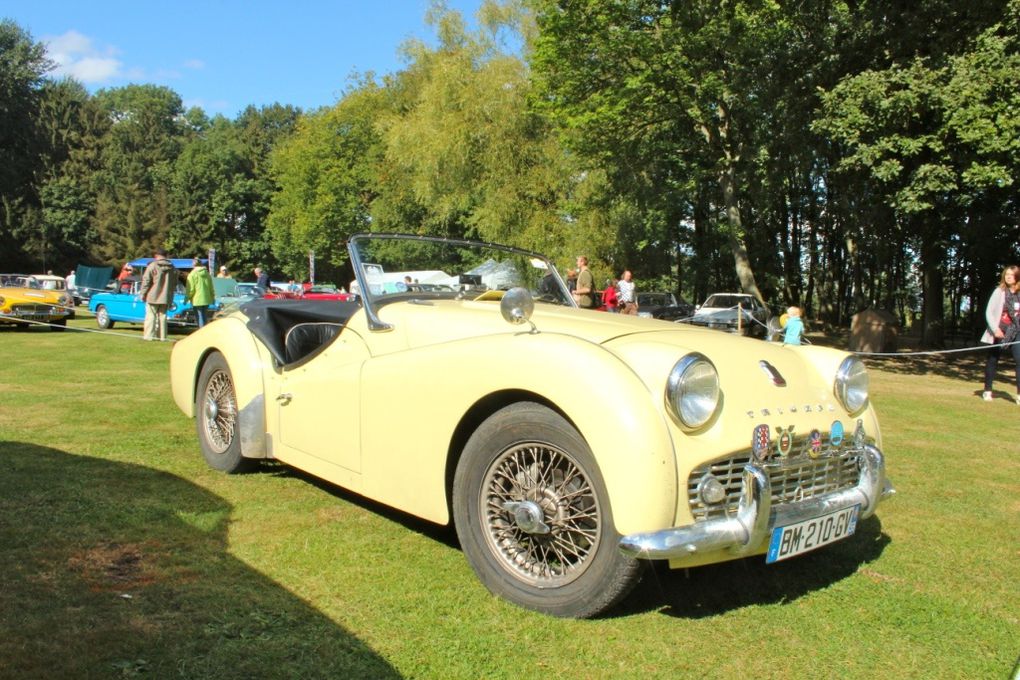 WEEK END DE L'ELEGANCE AUTOMBILE DE NIEPPE WEAN ROTARY NIEPPE EXPO AUTO CHATEAU DE NIEPPE