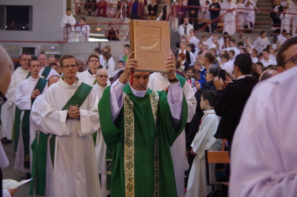 Messe présidée par Mgr Lalanne.