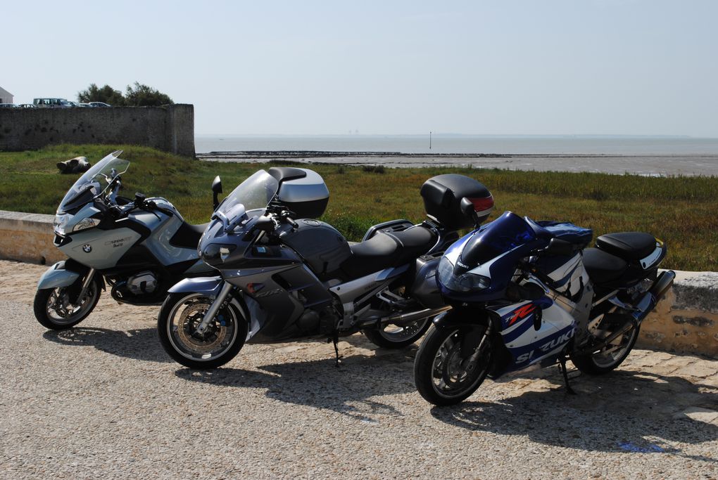 Album - Sortie-du-Moto-club-en-charentes-le-21-aout-2011