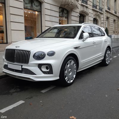 Bentayga 1 OF 5