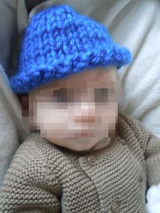 Bonnets en tricot pour bébé