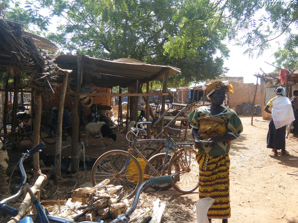 Album - 985 BURKINA-FASO