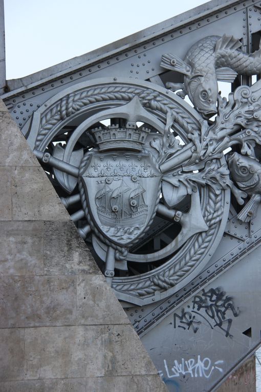 Viaduc d'Austerlitz (1903-1904), pont ferroviaire décoré par Jean Formigé