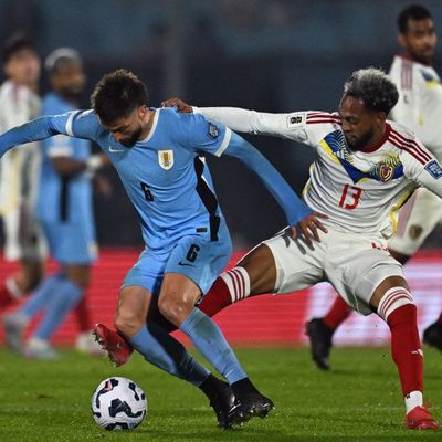 Uruguay vence a Venezuela y da un paso clave para su clasificación al Mundial de Fútbol 2026