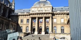 Palais de Justice Paris 