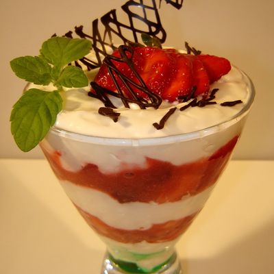 mousse de fromage blanc aux fraises