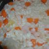 risotto aux légumes , crevettes et sauce au roquefort