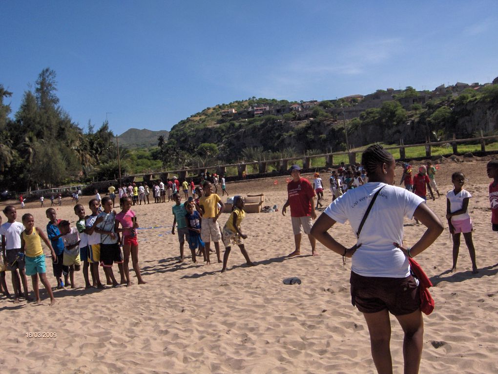 Initiation réalisée sur la plage de Tarrafal le samedi 20 novembre