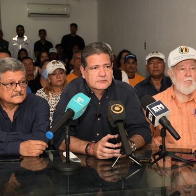 Armando Amengual oficializó candidatura a la Alcaldía de Valencia en histórica unidad absoluta  