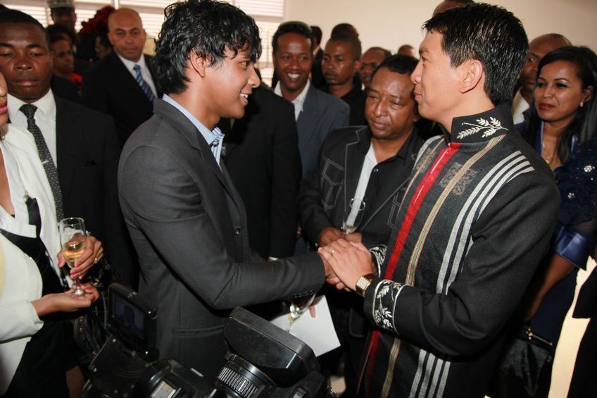 Dans le cadre du IIè anniversaire de la IVèRépublique, le couple présidentiel, Andry et Mialy Rajoelina, a inauguré le «Coliseum de Madagascar» sis à Antsonjombe. 2è partie. Photos: Harilala Randrianarison