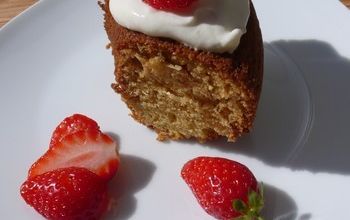 Gâteau au mascarpone, fraises, limette