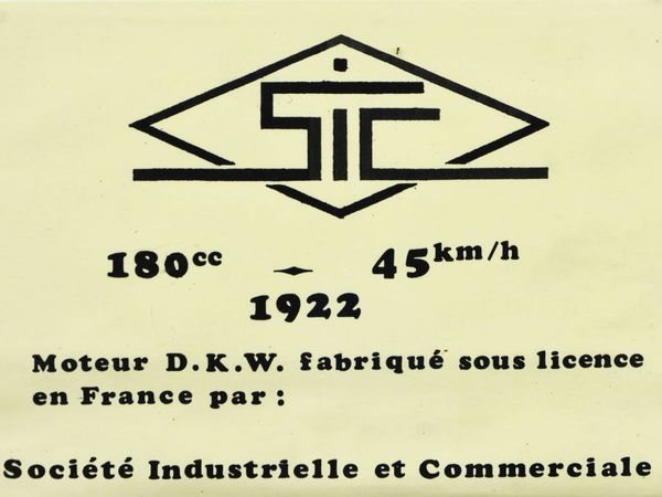 Motocyclette D.K.W. 1922 180 cm3 2 vitesses entrainement par courroie 45 km/h