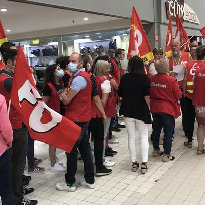  SAV AUCHAN FO  soutient les salariés d'Auchan en grève dans le Nord ce  vendredi 18 juin 2021 l