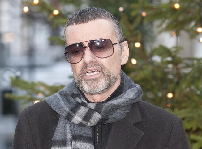 People: George Michael trés malade et isolé !