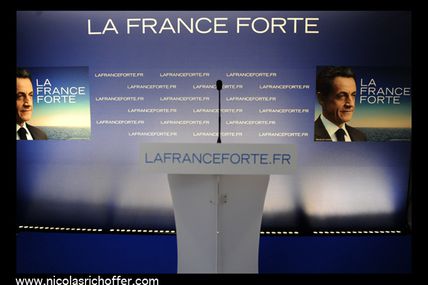 Sarkozy doit tout et rien dire