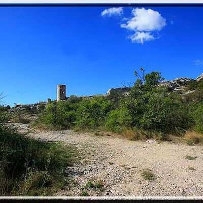 Castrum de CASTILLON - Paradou