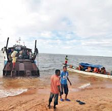 Un bateau comorien prend feu à Madagascar: Plusieurs naufragés secourus