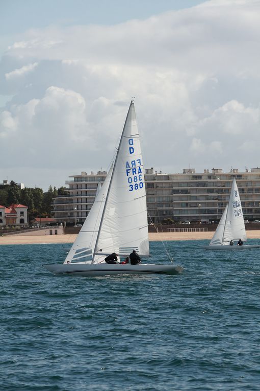 photos du derby dragon 2011 - yatch club la baule - Les voiles de légendes 2011