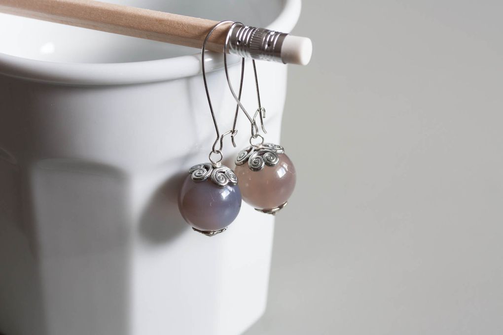 Boucles d'oreilles agate grise