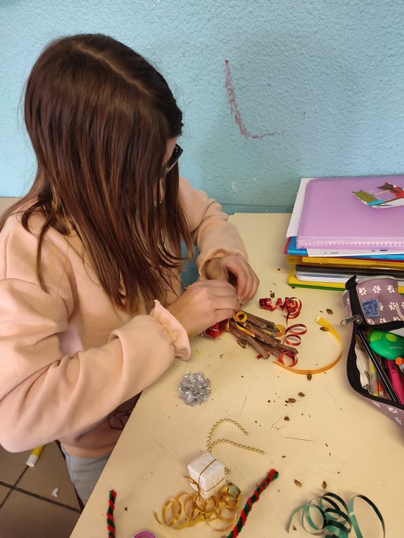 5ena Opció Català: Preparatius nadalencs &quot;El Feix de Nadal&quot;