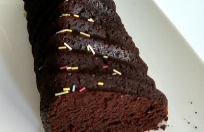 GÂTEAU MOELLEUX AU CHOCOLAT