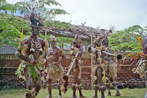 Album - PAPOUASIE-Nelle-GUINEE