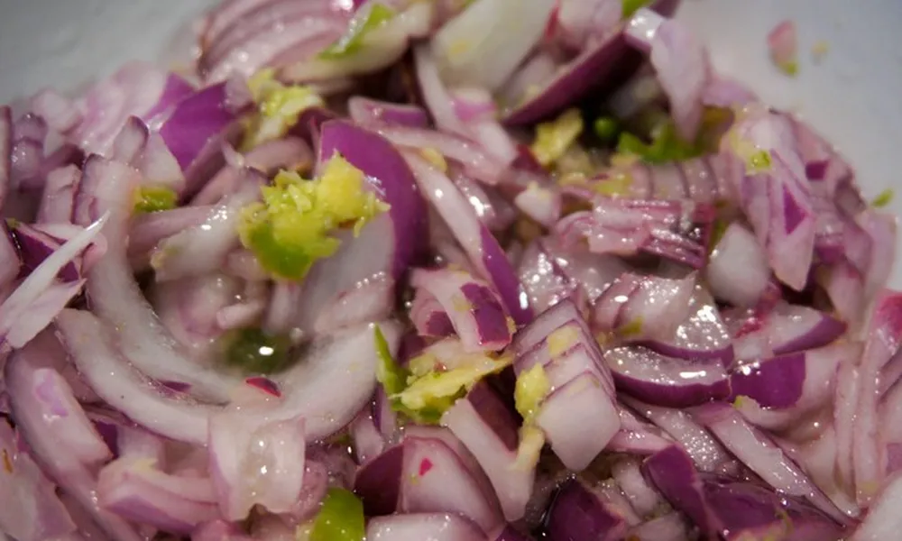 Sauce piment combava de la Réunion