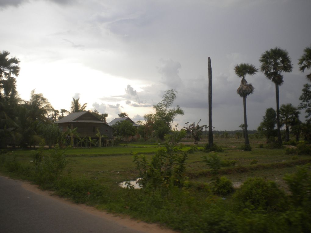 de Battambang à Banlung en passant par Siem Reap, Kompong Thom, Kompong Cham, Kratie