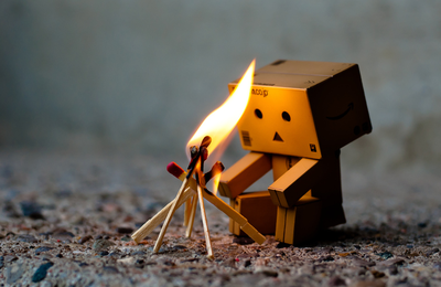 Danbo - Carton - Feu - Camp - Picture - Free