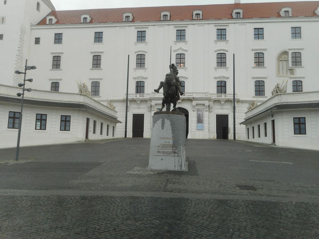 Le château de Bratislava.