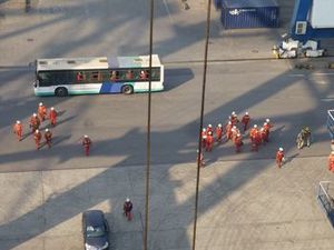 Le matin au port de Tianjin