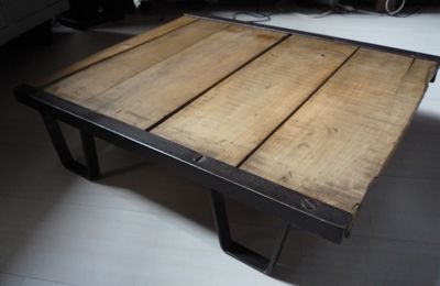 PETITE TABLE BASSE PALETTE SNCF INDUSTRIEL LOFT