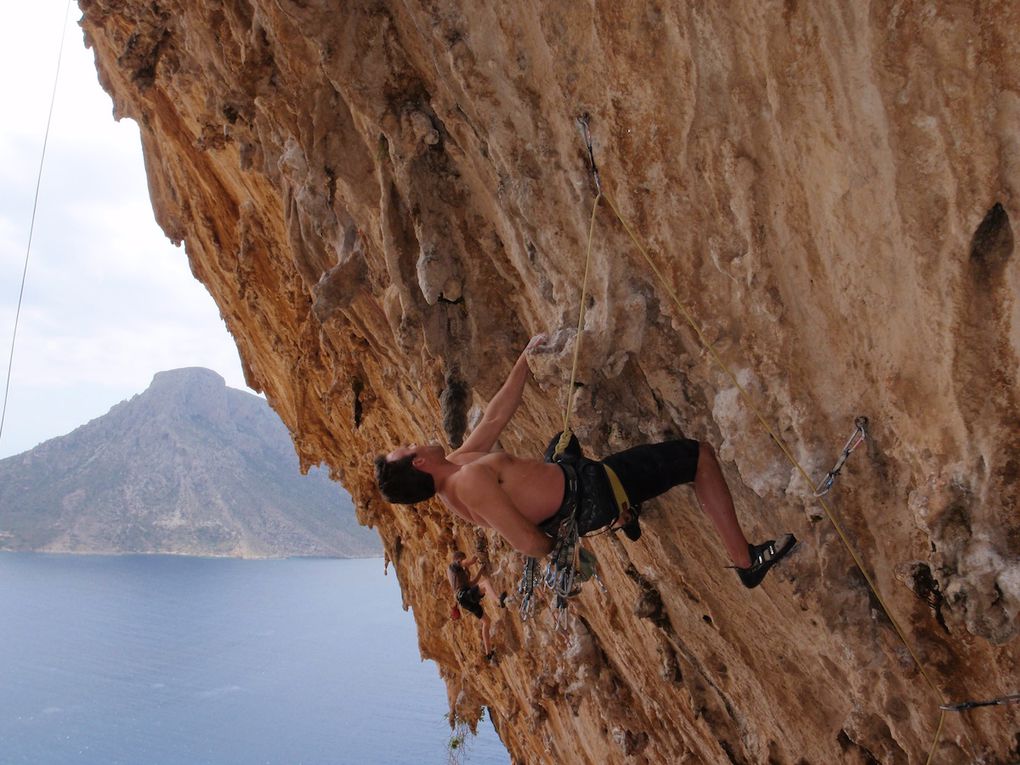 une semaine d'escalade à Kalymnos avec les guides de Chamonix.