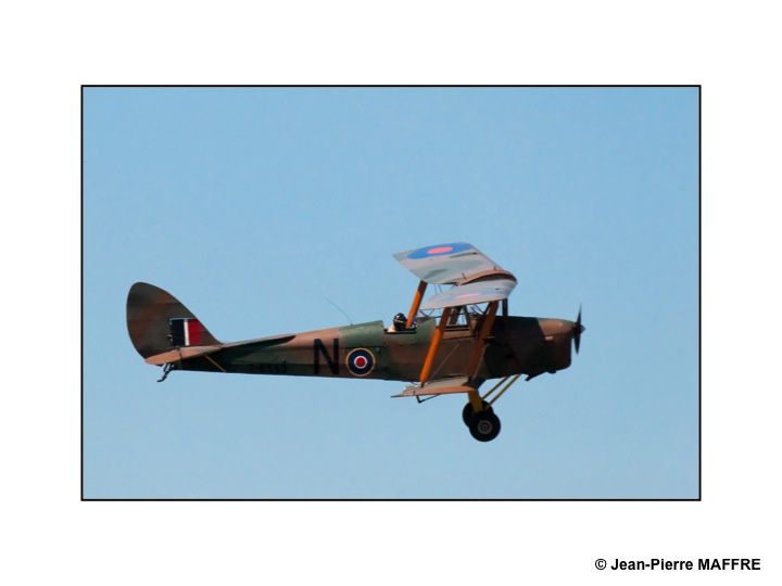 Un rendez-vous incontournable pour les passionnés d’aviation. Les avions et leur mise en scène sont de premier ordre.