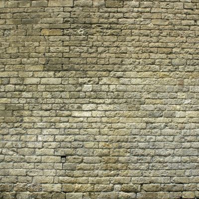 Comment enduire et crépir un mur en parpaing ?