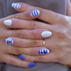 Nail Art Marin bleu et blanc avec ancre