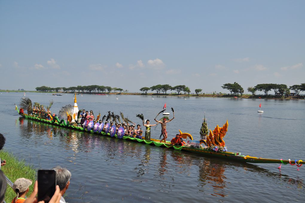 Album - Courses-de-bateaux-Parade