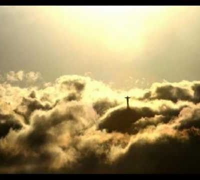 Il faut marcher de très longues routes - John Littleton.