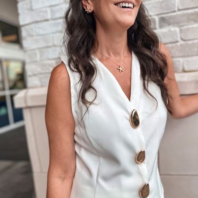 Back to Style: 3 Easy Looks to Keep Summer Alive