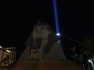 Le Luxor