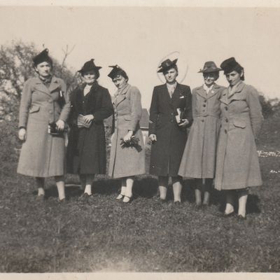 Photo de groupe, années 1940