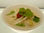 Mardi 19 octobre 2010 : Soupe thaï au poulet ; Tajine de lentilles aux merguez ; Panna cotta chocolat orange